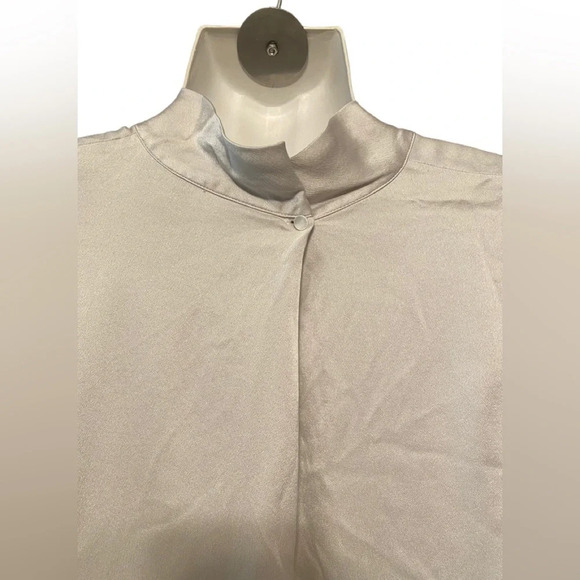 Vince Mock Neck 100% Silk Blouse Sz L - Picture 5 of 9